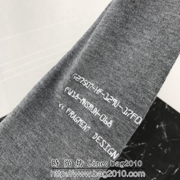 MONCLER蒙口 X 藤原浩聯名款 兩大品牌LOGO圖案刺繡 毛衣 百搭灰情侶款 ydi1246